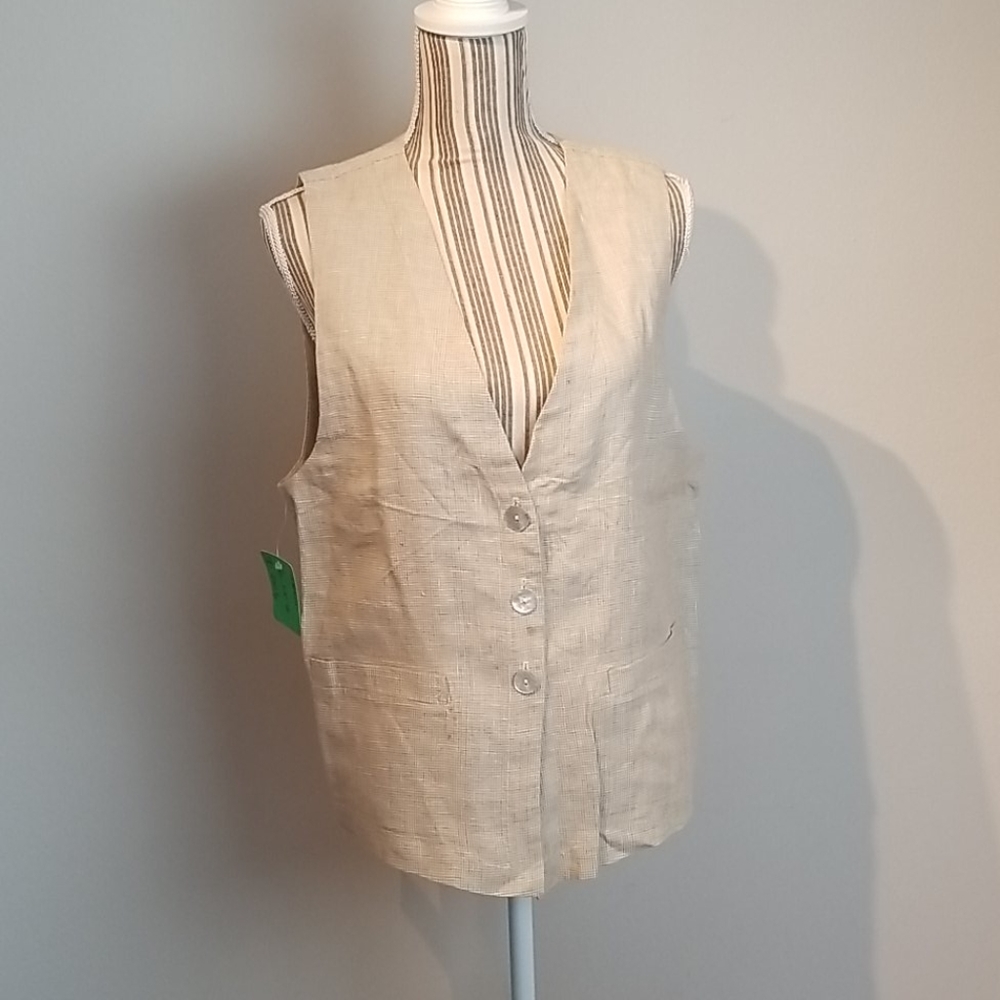 Linen vest